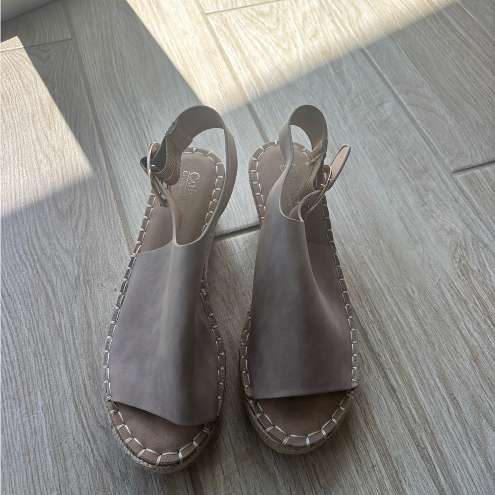 BRAND NEW Tan Espadrille Sandals with Jute Midsole, never worn